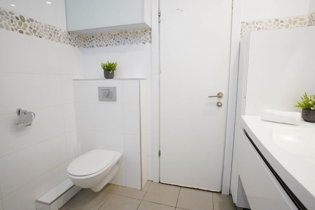 Apartamento Yalarent Oasis Garden With Private Pool Eilat Exterior foto